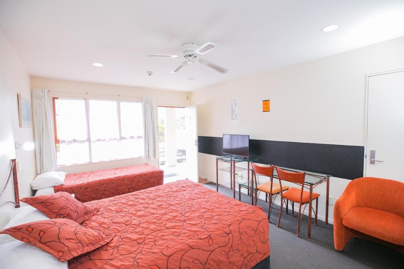 Albany Executive Motor Inn Limited Окленд Екстер'єр фото